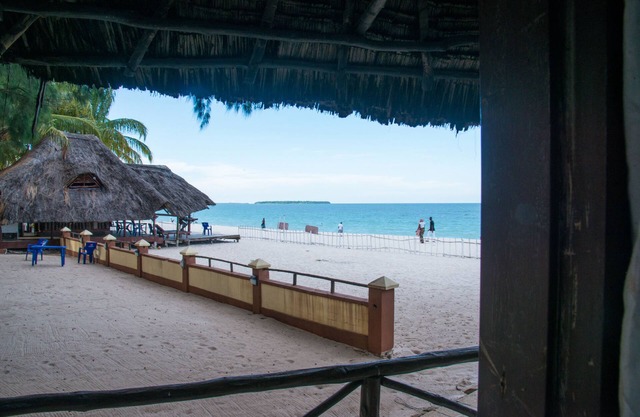 Sunrise Beach Resort