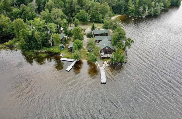 Sunset Point Camps - Spectacular Mooselookmeguntic cabins, offering privacy & 2 beaches!