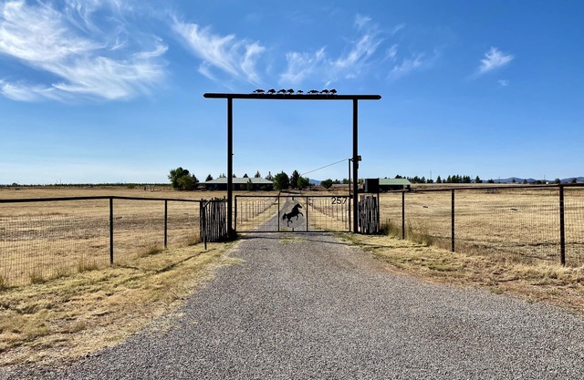 Sunset Ride Ranch/Foreman's house