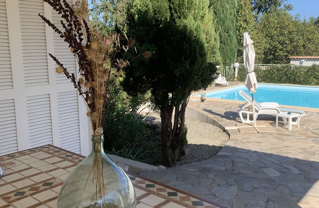 Superb, large character villa with swimming pool and all amenities