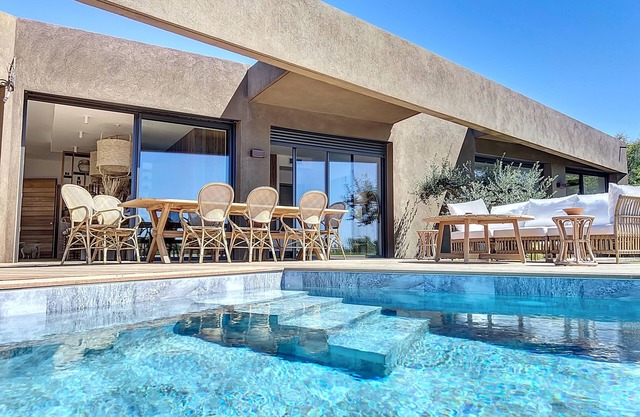 Superbe Villa vue Mer, Piscine Chauffée, Terrain de Pétanque