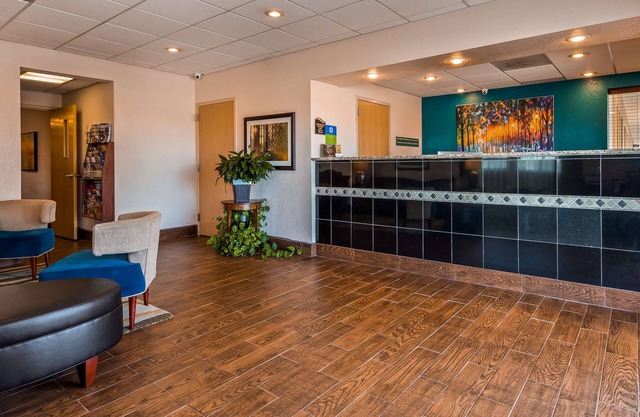 SureStay Hotel by Best Western Ottawa