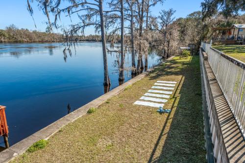 Suwannee Gables