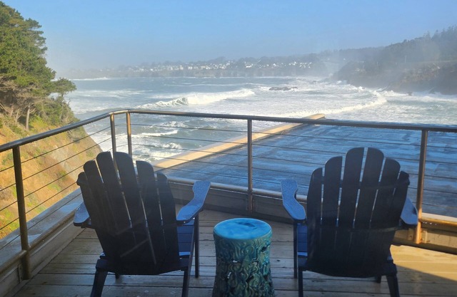 SWEEPING OCEAN VIEWS - bar none. Over 365 5 star reviews, everyone comes back.