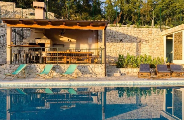 Sweet Peaceful Villa in Dubravka