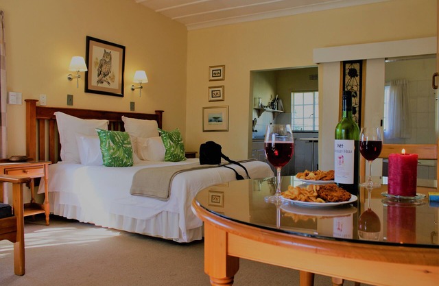 Sweet Thorn Tree Spacious cottage for 2 people with great terrace!