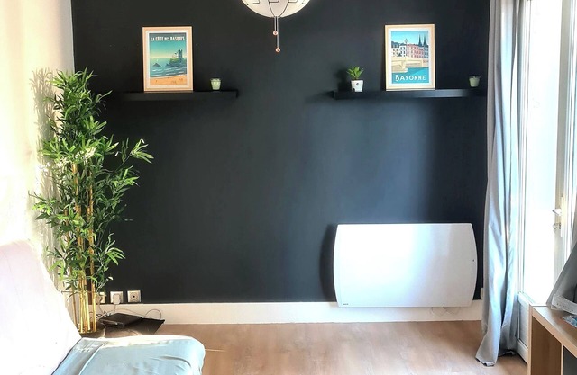 T3 apartment close to beaches.