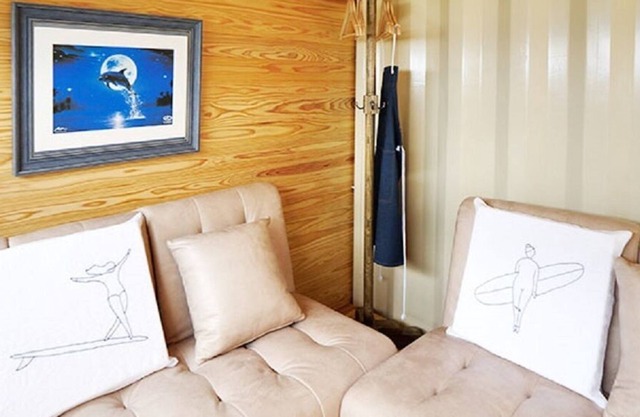TASO BEACH HOUSE [MOON LODGE] / 14 people OK / 1 building rental