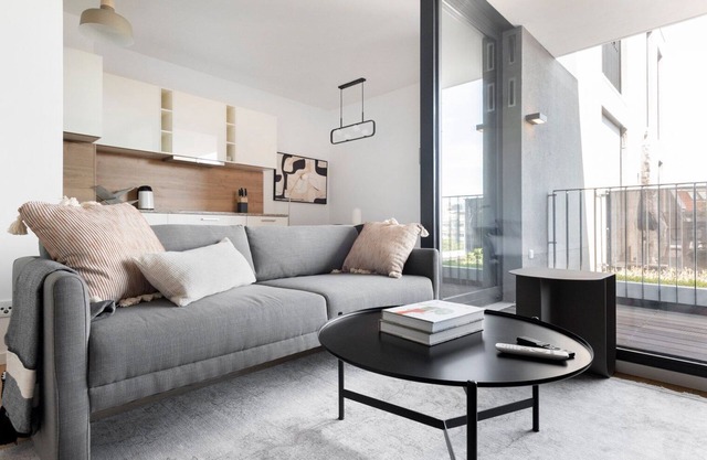 Tasteful Charlottenburg 1BR near KaDeWe & Kurfürstendamm, by Blueground