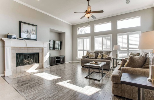 TCH - Spacious 3bd/2ba home in Frisco with Office