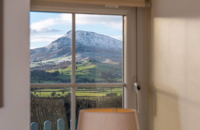 The Barn - One Bedroom Cottage, Sleeps 2