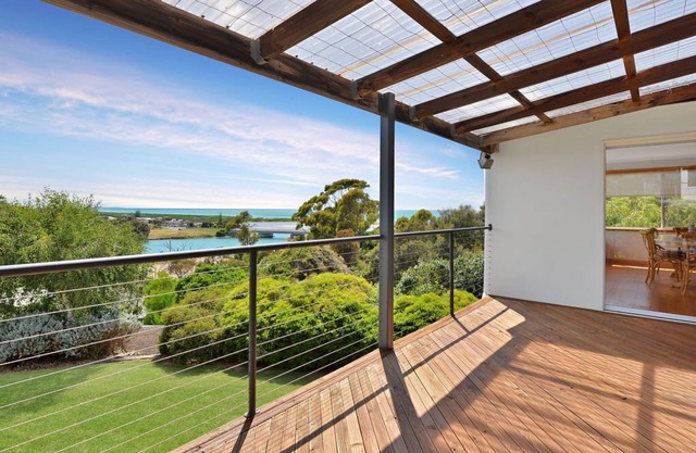 The BEST Scamander Beach House!