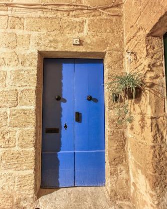 The Blue Village Suites by 360 Estates