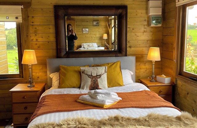 The Cabin Pipershill, pet friendlynClose to all amenities and stairway to heaven
