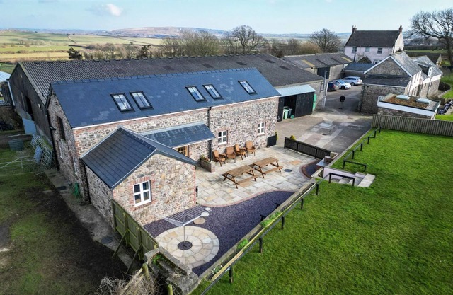 The Chaffhouse - 4 Bedroom - Llangennith