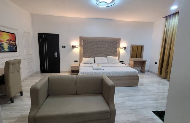 The Charis Hotel and Suites