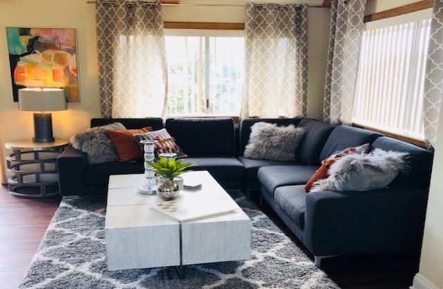 The Chic Retreat next to Newport Beach