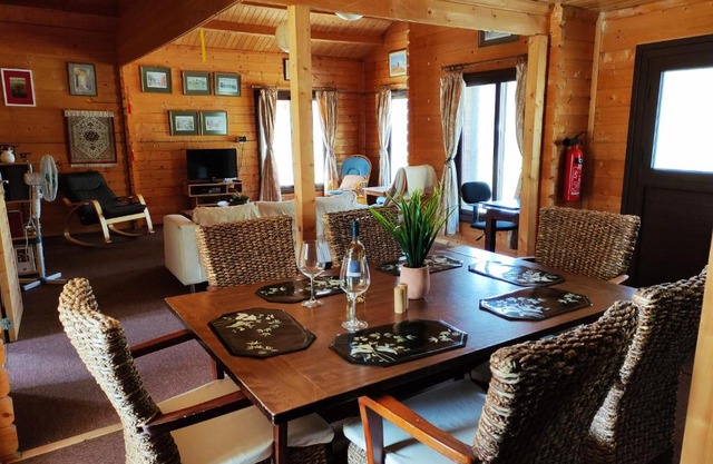 The Cosy Mountain Cabin with Stunning Views near Troodos