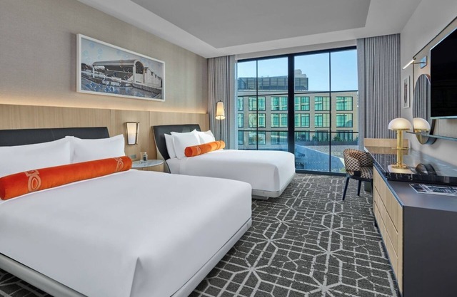 The Crescent Hotel | Deluxe Queen Queen| Pet-Friendly Family Experiences