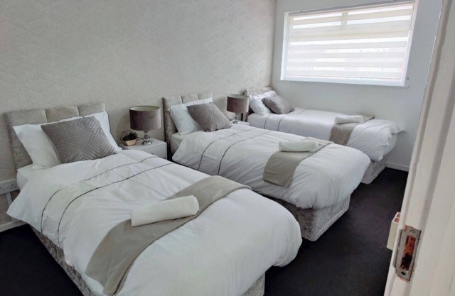 The Croft House near Birmingham Airport and Nec