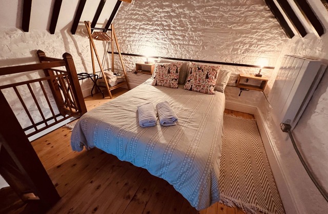 The Dog House, Mere - Dog Friendly Holiday Cottage in Wiltshire.