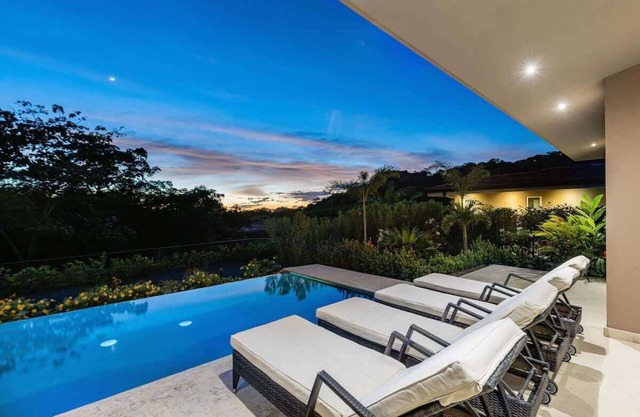 The Haven - 2BR Private Home+Casita at Mar Vista
