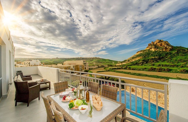 The Hillock Penthouse B17