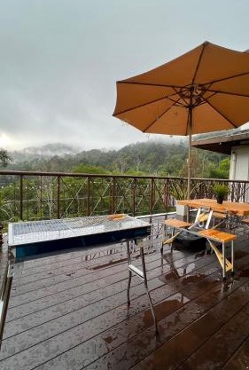 The Hillview inn @ Meranti Park Suites