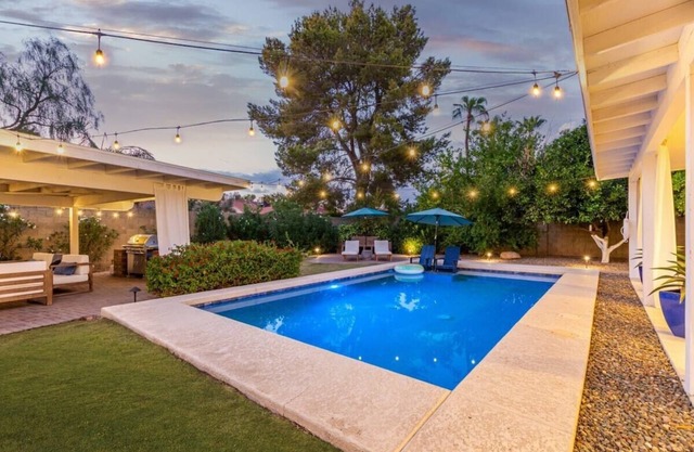 The Larkspur|2 Masters|Heated Pool|Gameroom