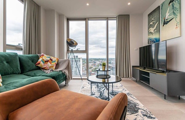 The Lexington II | 2BDR | Netflix | Games Room