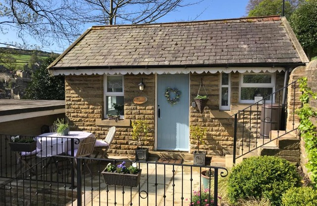 "The Lodge", Holmfirth
