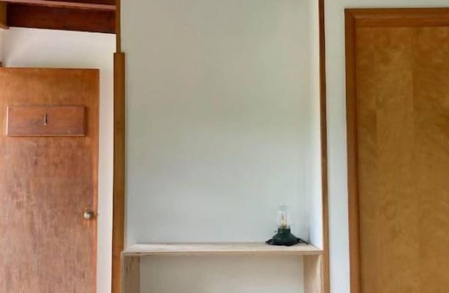 The Lorca ADK Motel Room 3