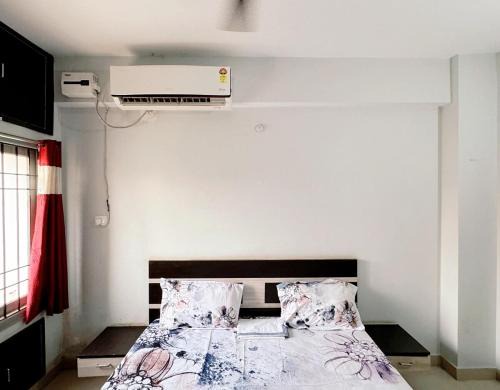 The Luxe Lounge 102 Flat 2bhk