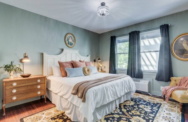 The Mozart's Hideaway Room