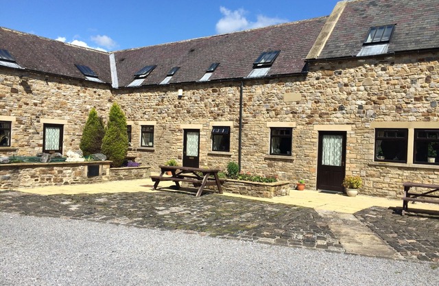 The Old Byre. Cosy Barn conversion sleeping 6 people. Pets welcome.