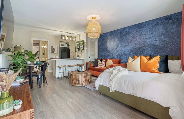 The Olive | Stylish | Sleeps 5 | Near Downtown ATX