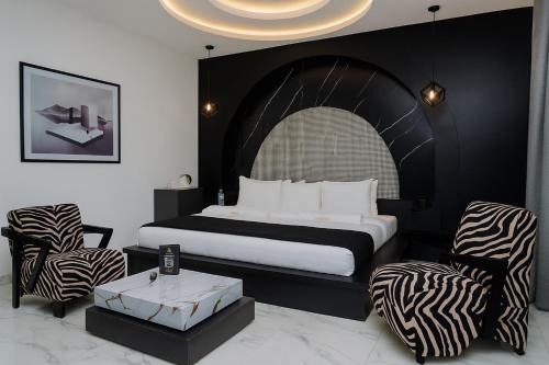 The Peachtree Hotel