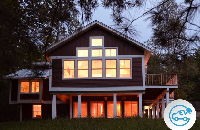 The Perfect Stowe Vacation Home With EV Charging For Your Year-Round Getaway