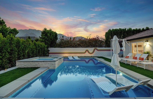 The Pico Clubhouse NEW LISTING! - Spectacular 5-bedroom with private pool & spa