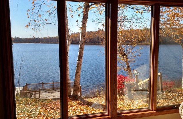 The Point at Ocqueoc - Quiet Ocqueoc Lakefront Two Bedroom Cottage
