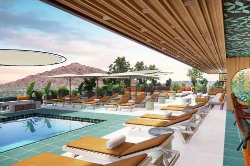 The REMI Scottsdale, Autograph Collection