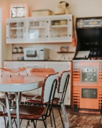 The ReTrO Beach Shack