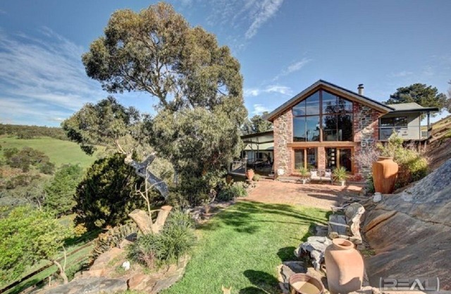 The rural escape to wind down - cosy room separate from the main house.