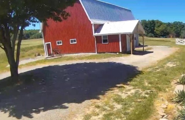 The Stable at Windmill Ridge Farm