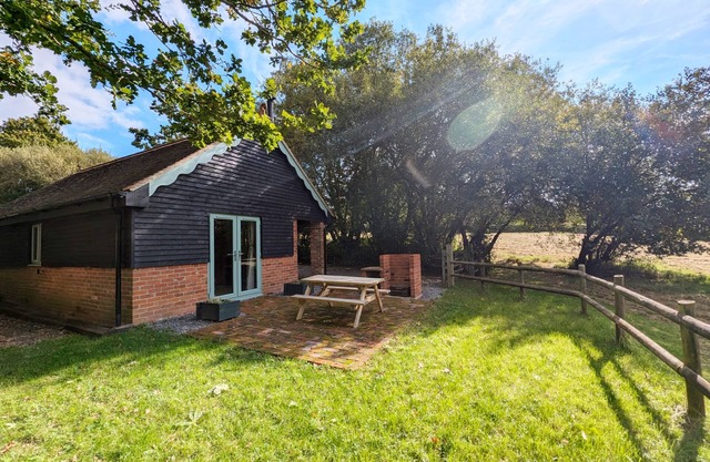The Stables, Wickham - a barn conversion that sleeps 2 guests in 1 bedroom