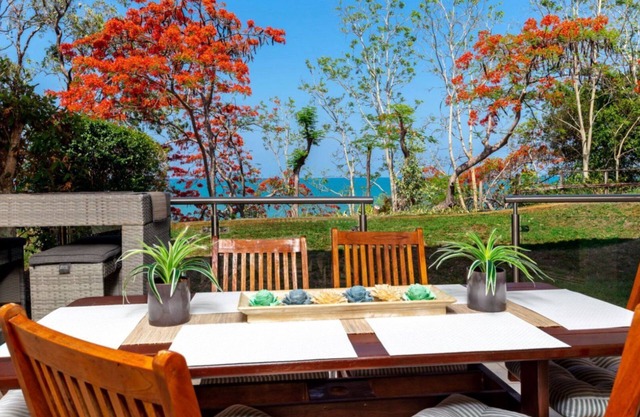 THE SUMMIT@TRINITY BEACH- OCEAN VIEWS !