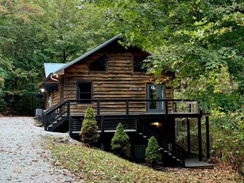 The Treehouse at the Rustic Retreat