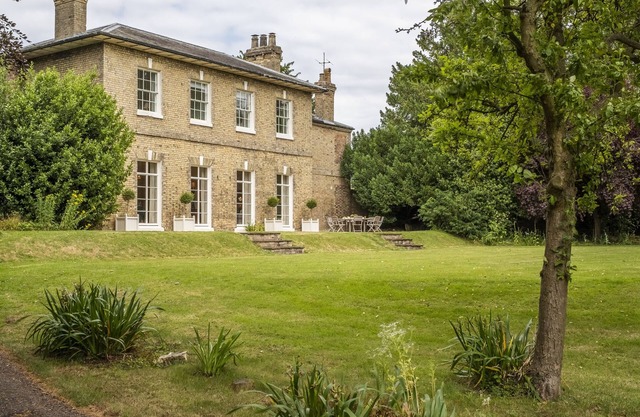 The Vicarage - a beautiful property sleeping 12 guests in 6 bedrooms