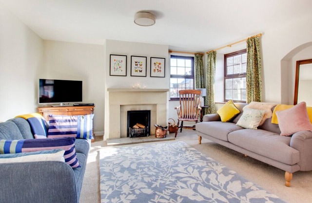 The Willows - Four Bedroom House, Sleeps 6