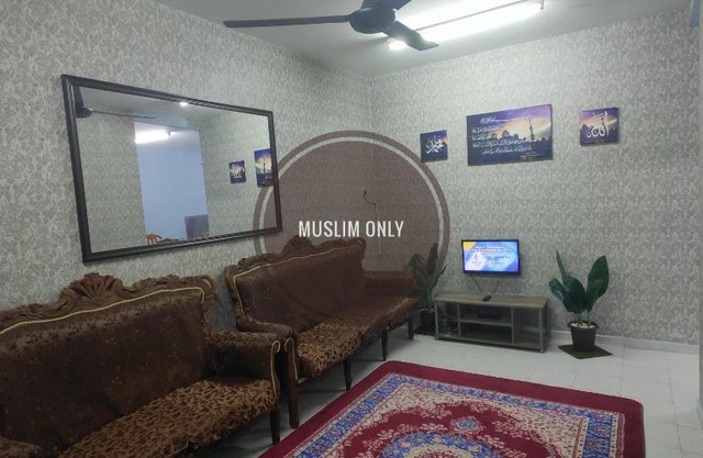THIFFAH HOMESTAY KUALA PERLIS